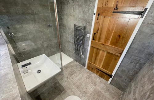 Sunnyside Cow Shed one bedroom central Cornwall - Photo 4