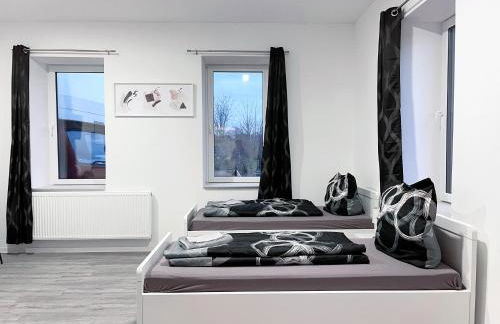 Hochwertige Studios für Monteure I Kostenloses Parken I home2share - Foto 8