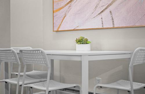 Bloomfield, Pittsburgh Large and Accessible 3 Bedroom Apr with Free Parking - Foto 15