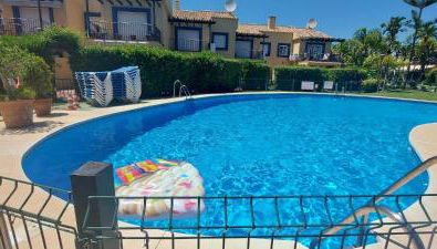 New - MiJa basement Loft Apartment steps from Beach - perfect for Sun and Sport Seekers - Foto 2