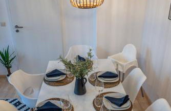 maremar - Ideal für Familien - Boxspringbett - Zentral - vollausgestattete Küche - Waschtrockner - Spielecke - Foto 24