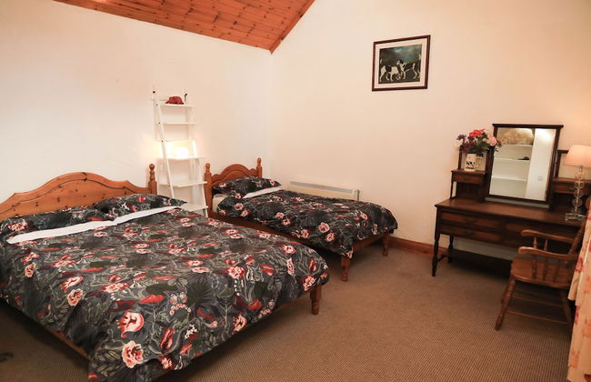 2 Bedroom Cottage Wisteria Cottage in Ballyconnell - Foto 3