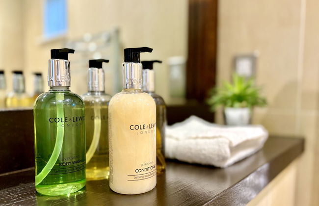 Your Space Apartments - The Hamilton's - Photo 36