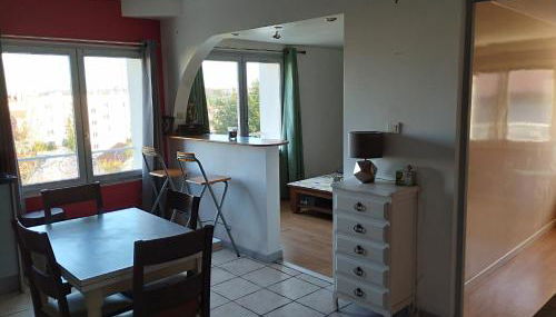 T2 rénové avec parking privé à proximité de LYON - Foto 5