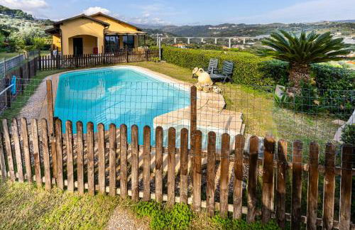 Perla sul mare con piscina - Foto 33