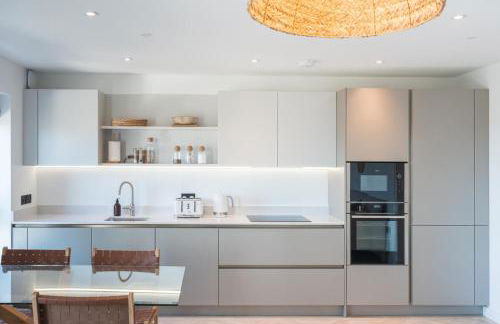 Gwel Y Mor Duo by Birch Stays New Home - Photo 14