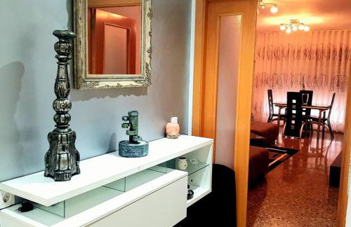 Piso amplio de 3 habitaciones, calefacción, ascensor y parking - Foto 22