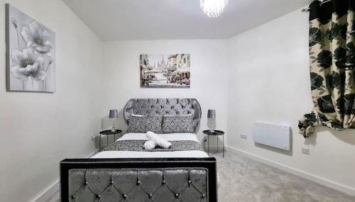 16A Ground floor setup for your most amazing relaxed stay Free Parking Free Fast WiFi - Foto 3