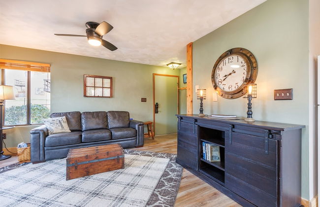 Swiss Mountain 1 Bedroom - Premier Unit with Patio by RedAwning - Foto 4