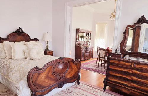 The Queen On Main - Foto 8