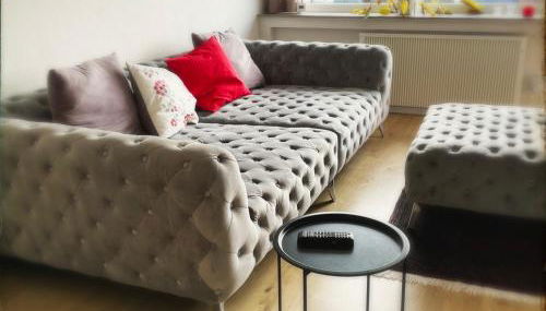 Schöne Penthousewohnung mit Weitblick - Foto 2