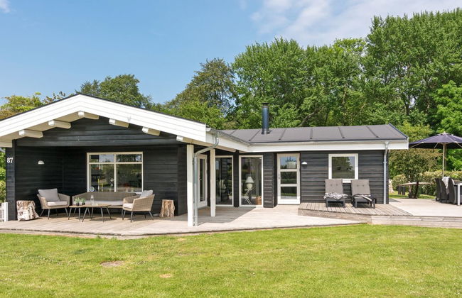 4 bedroom House in Egernsund with terrace - Photo 1