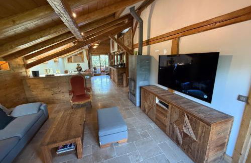 La grange d'en haut, appartement avec terrasse et jardin - Foto 2