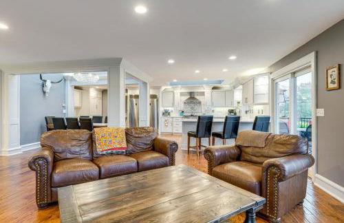 Great for Groups Home 3 Mi to Dtwn Springfield! - Photo 6