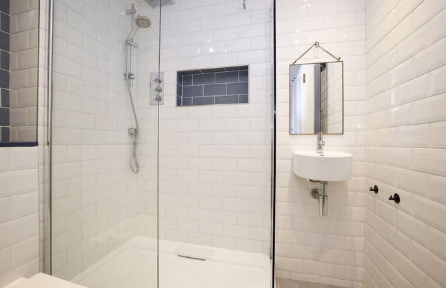 Splendid 2bed Apt near Haymarket - Foto 27