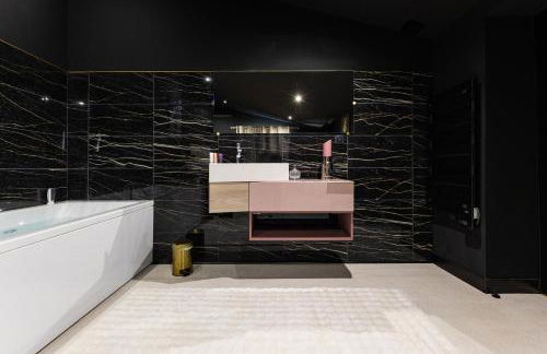 SecretRoom - Luxe, Balnéo et évasion -Arnage - Photo 9