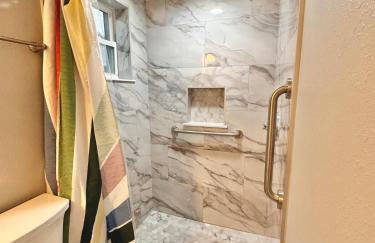 Cottage 36, Sunshine Suite - Dora Canal Court - a downtown, waterfront community - Photo 4