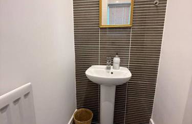 Modern 3-Bedroom Home in Bletchley, Milton Keynes - Foto 16