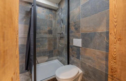 Chalet studio Megève enface des remontées mécaniques et parking gratuit - Foto 5