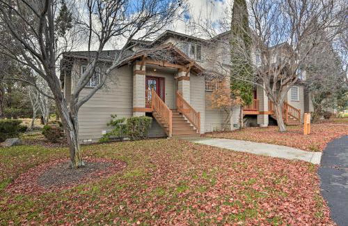 Idyllic Redmond Townhome with Furnished Deck! - Foto 27