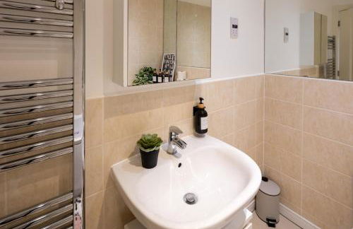 Cozy Glam Patchway Garden House Sleep 9 Mid-Long Term Welcome - Foto 22