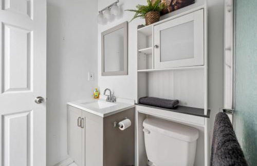 Modern Home 4BR 3BA - 20 Min to Timesquare - Foto 16