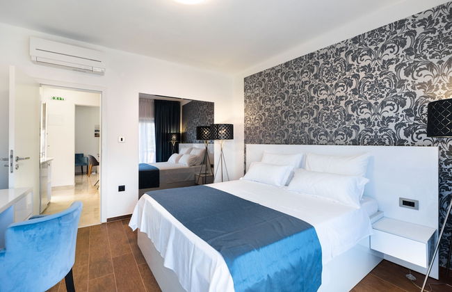 WISH Apartments - Photo 2