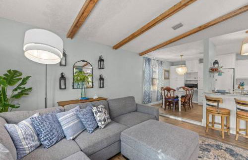 Fanta Sea - Private Seasonal Hot Tub, Game Room, Walk to Beach, Pets OK, & More! - Foto 40