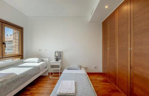 Modern 2 bedroom apt 20 min from city center - Foto 27