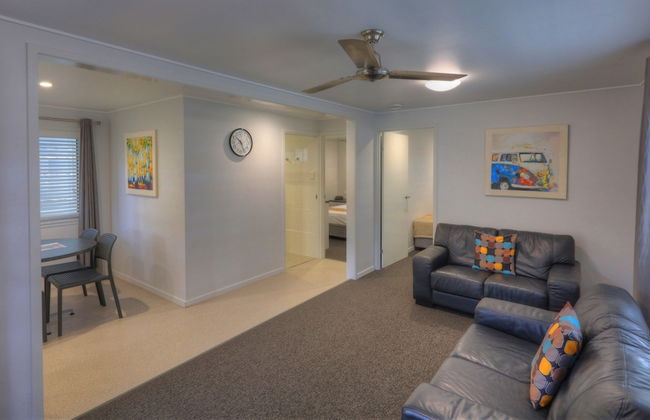 Alex Beach Cabins - Photo 44