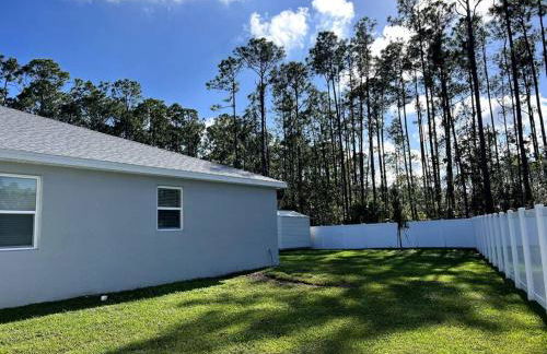 Beach Lovers New House! 10 min to beach - 6 guests - Foto 25