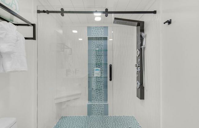 Edgewater Tower 2-407 - Foto 68