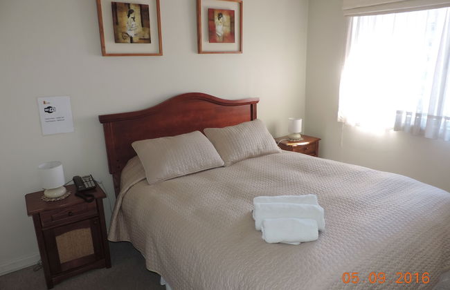 At Home Roger de Flor - Photo 4