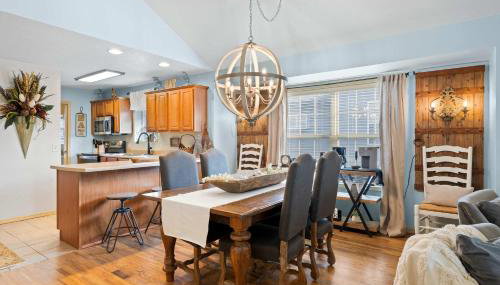 Par 7 Penthouse at Stonebridge Resort - Foto 3