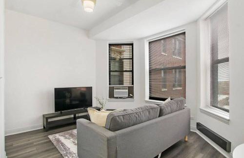 1BR Modern Apartment in Chicago - Del Prado 811 - Photo 14