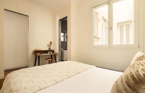 Champs Elysées Stylish Flat 2BR 6PPL - Photo 12