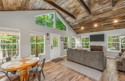 Coyote Cabin at Woodland Retreat at DeSoto beside DeSoto State Park - Foto 37