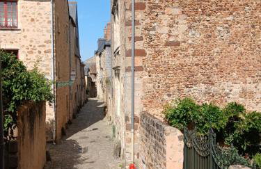 Petite Maison Romantique au calme, Cœur Historique, vue Ville et Jardin - Foto 31