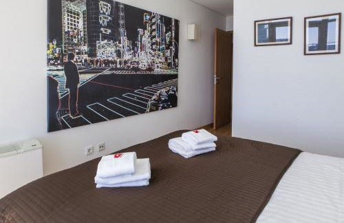 RENT4REST LISBON PARQUE DAS NAÇÕES 17Th FLOOR RIVER VIEW - Photo 23