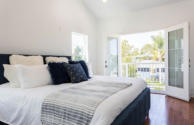 Ince by Avantstay 100 Meters to Amazon Studios - Photo 5