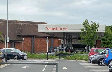 Modern 3-Bedroom villa, 3 Parking Spaces, WiFi - Foto 25