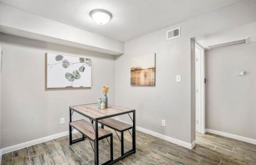 Towne Plaza Apartments #104 in the Galleria Area - Foto 23