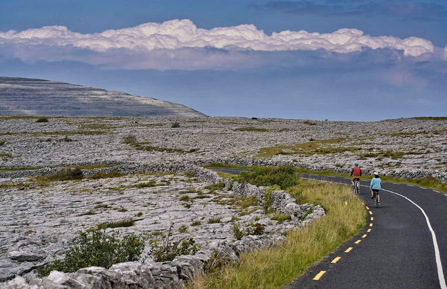 Detached Cottage Overlooking Lake in Connemara - Foto 23