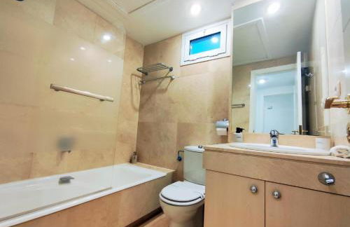 Luxury Frontline Residence - EHHouse - Photo 23