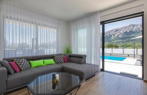 Villa Supernus with Heated Pool - Foto 19