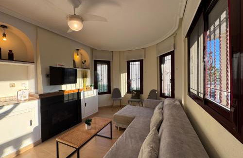 Maikran Premium Fantastic Family Villa with Pool - Foto 2