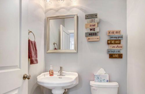 Lakefront Leesville Retreat with Private Dock! - Foto 30