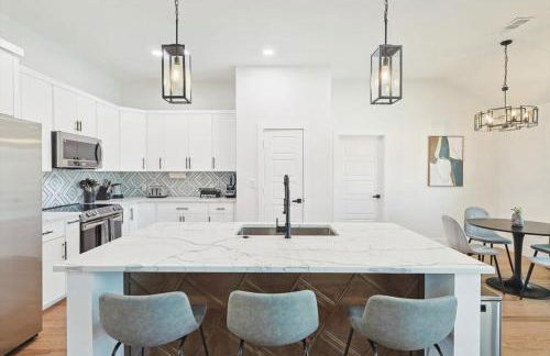 Paradise Modern Home Pool & Hot Tub for over 30 Nights - Foto 9