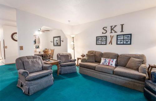 Snow Summit Getaway - Walk to Snow Summit Ski Resort - Foto 2