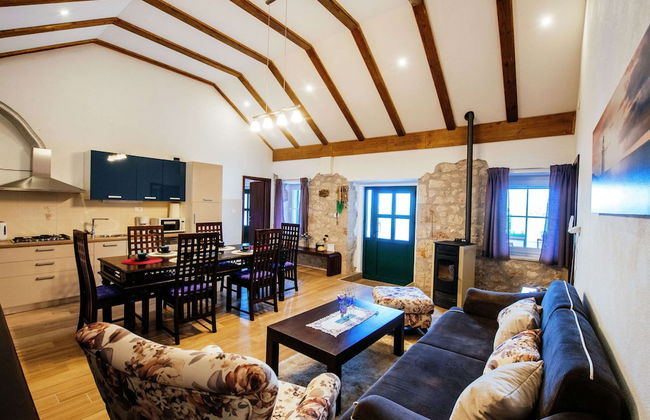 Lovely Holiday Home With Private Infinity Pool - Foto 8